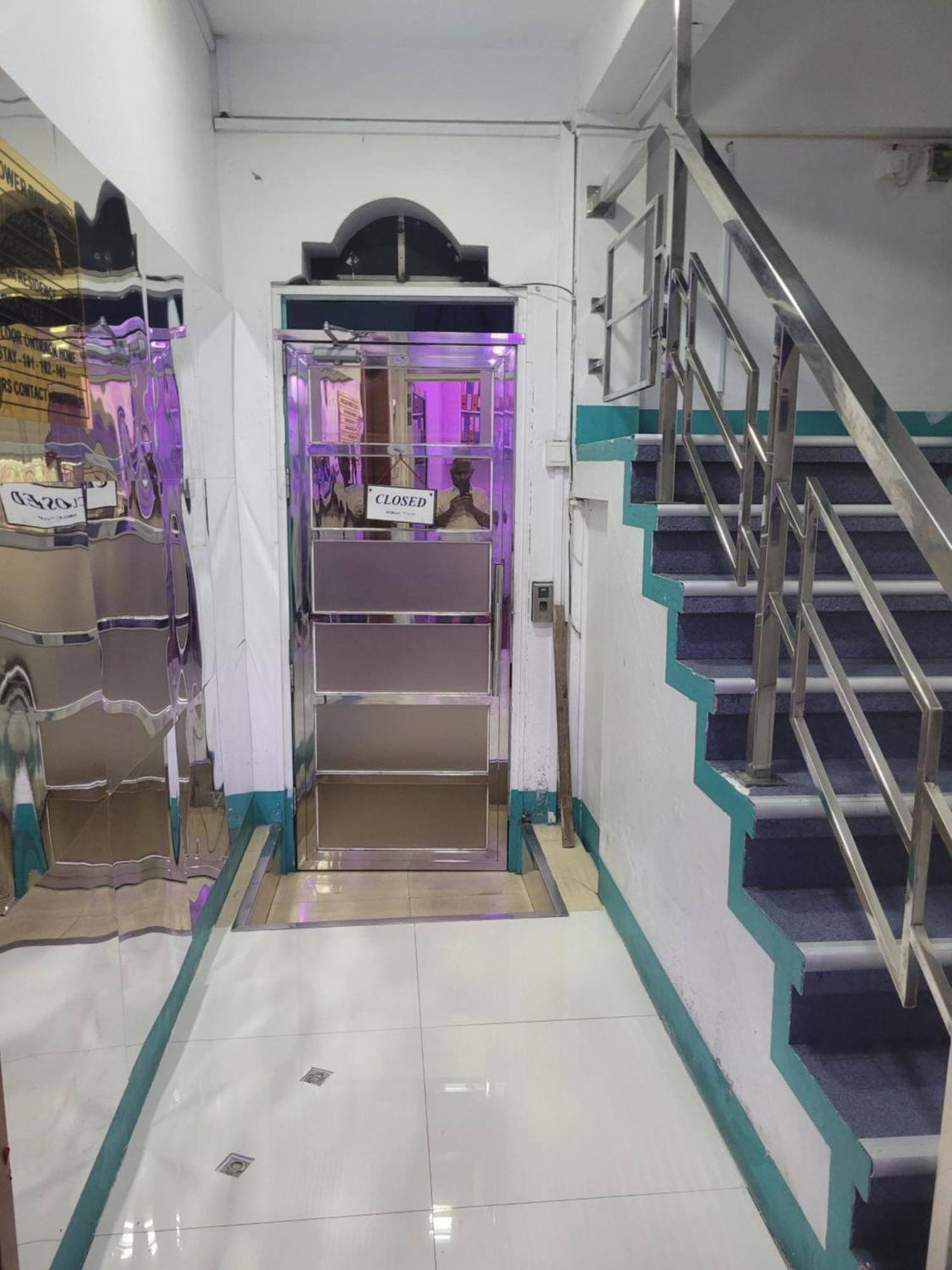 Ontrack Travel Transit Hotel Malé Extérieur photo